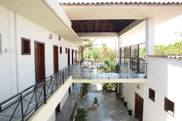 Hotel Finikounda Hotel 2*