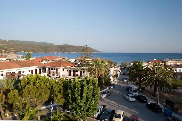 Hotel Finikounda Отель